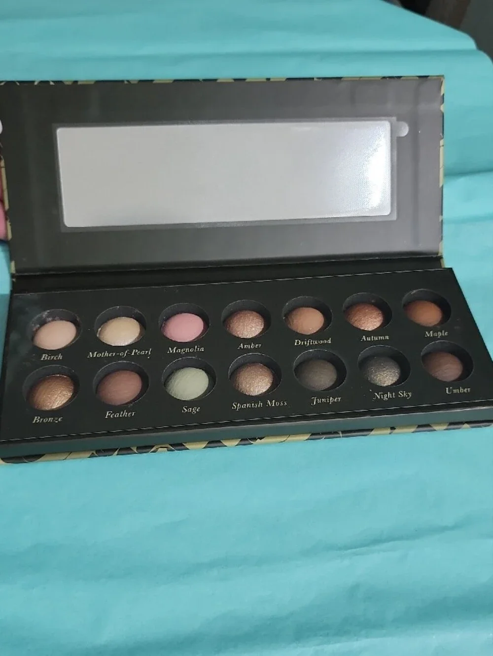Laura Geller Earthy Essentials Baked Eyeshadow Palette - Multi Shades